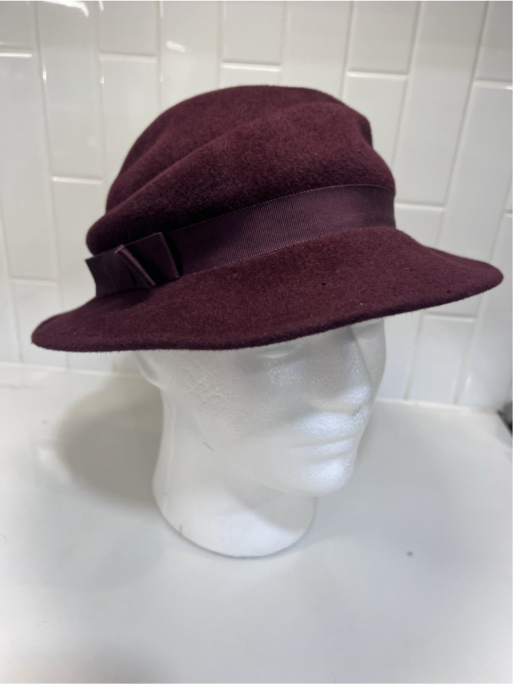 Halston III Vintage Women’s Hat Asymmetrical Purple Wool